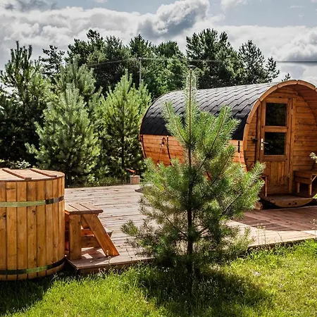 בית הארחה 4 Swory 3*