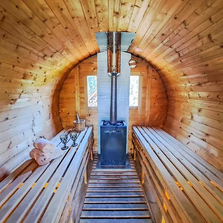 4 Swory סבורנגאצ'יה