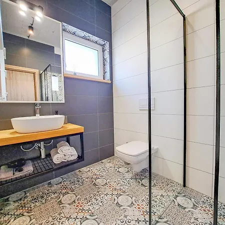 בית הארחה 4 Swory סבורנגאצ'יה