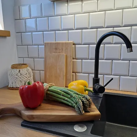 בית הארחה 4 Swory 3*