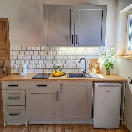 4 Swory סבורנגאצ'יה