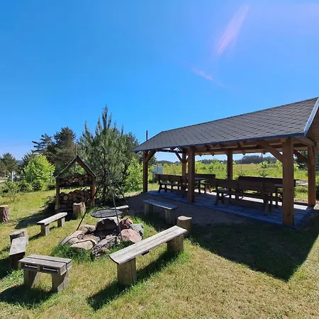 4 Swory בית הארחה 3*