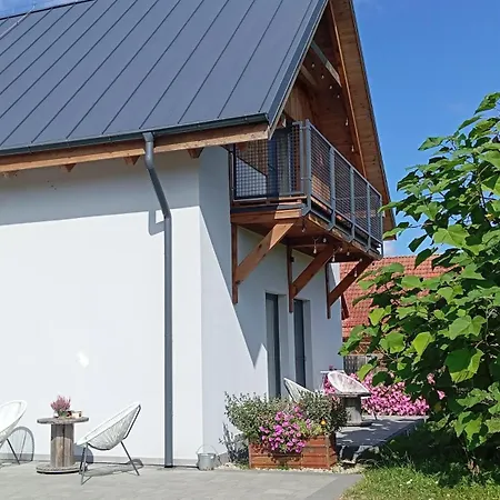 4 Swory בית הארחה