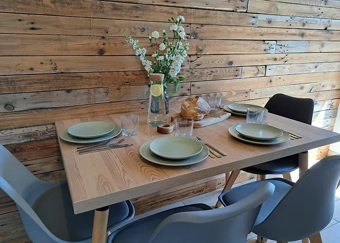 4 Swory 3* Swornegacie